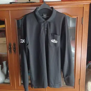 다이와 블랙 피케 셔츠 L 사이즈