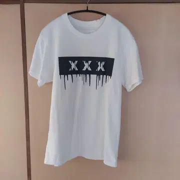GOD SELECTION XXX 화이트 박스 로고 T셔츠 S