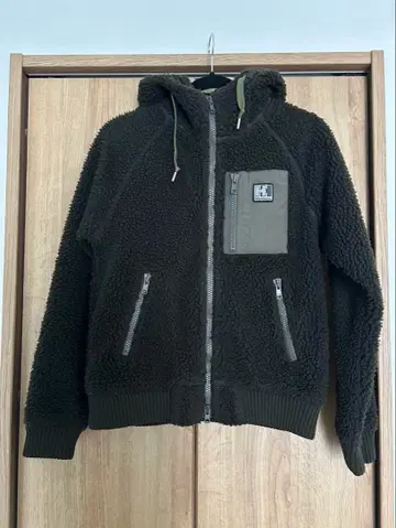 헬리한센 보아 자켓