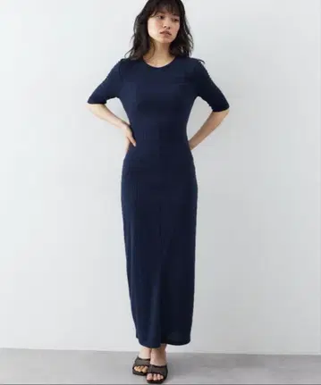 HANNE 백컷 디자인 원피스