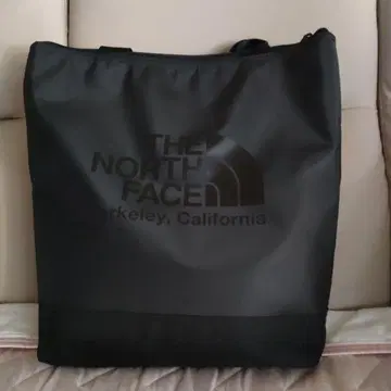 THE NORTH FACE 블랙 토트백