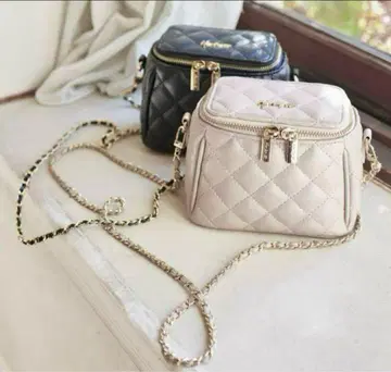 Herlipto Multi Small Vanity Bag beige
