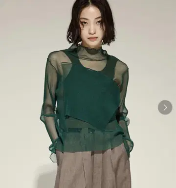 Kotohayokozawa 25SS 시어 하이넥 상의