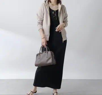 새상품급 리브 드와 인기 스펀지 종이상자 지퍼 후드티 베이지