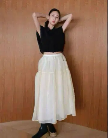 [미사용 새상품] searoomlynn 샤이니 tulle 플레어 스커트