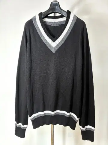 Barneys New York (바니스뉴욕) 실크 혼방 니트