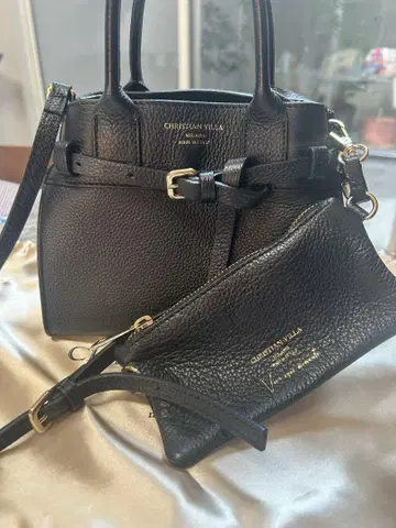 CHRISTIAN VILLA 블랙 숄더백