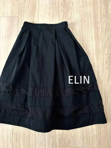 금일 한정! ELIN 에린 TwillBord 스커트 플레어 블랙 38