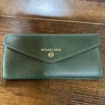 MICHAEL KORS 그린 장지갑