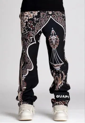 GUAPI 페이즐리 무늬 데님 팬츠