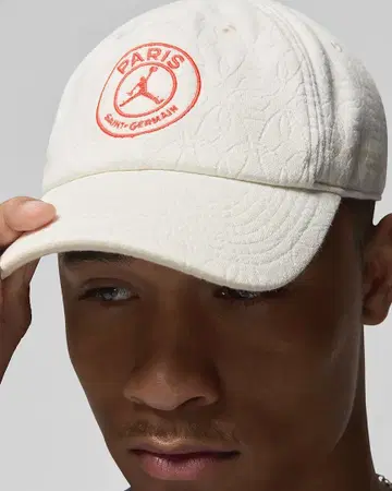 PARIS SAINT-GERMAIN 캡 화이트