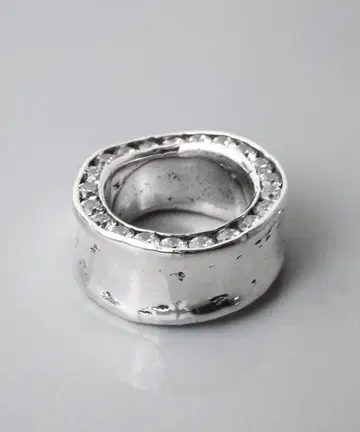 가격 인하! e.m. SILVER925 사이드 지르코니아 세팅 반지