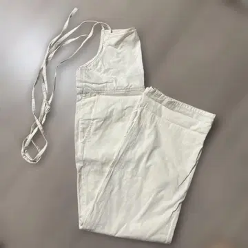 Lee 화이트 살로펫