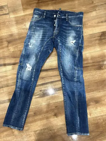 새상품급 DSQUARED2 데님 팬츠 사이즈 44