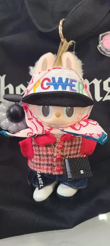 G-DRAGON LUBUBU CHANE 봉제 의류 세트