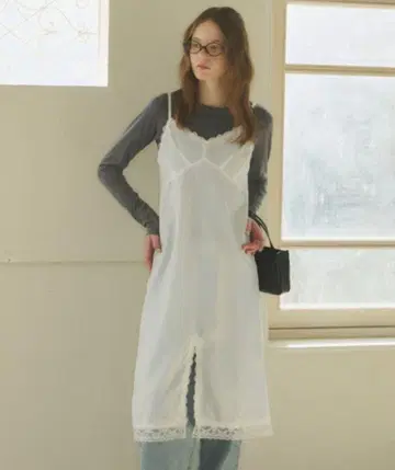 GIUNO 헴 레이스 시어 드레스