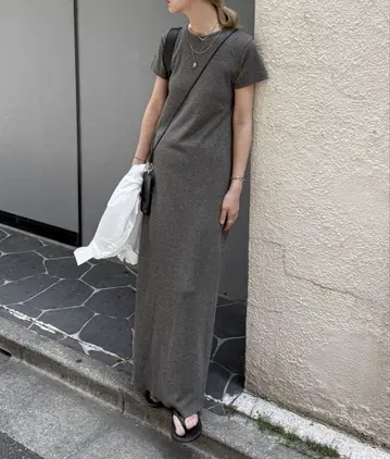 컷 리브 하프 슬리브 원피스 feepur 페피엘
