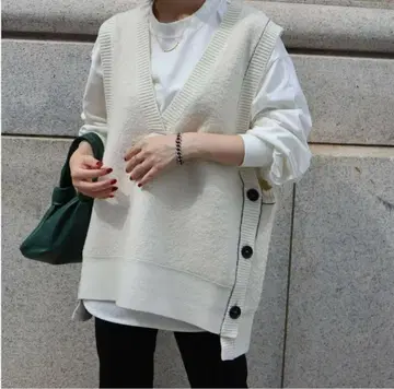 마차트 machatt V넥 니트 베스트 베스트 아이보리 화이트