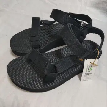 새상품 테바 Teva 미드폼 22cm 블랙 샌들
