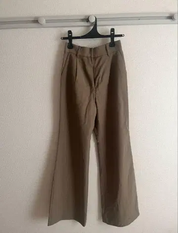 clane SEMI WIDE TUCK PANTS