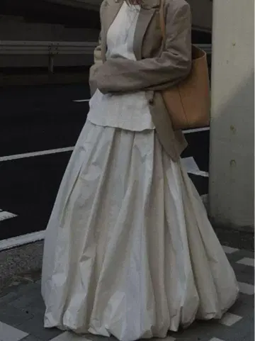 ETRE TOKYO Nylon balloon volume skirt