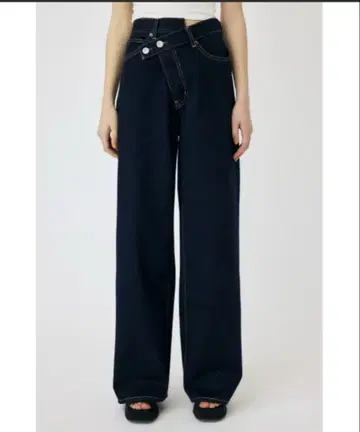 크로스 허리 와이드 스트레이트 데님/moussy