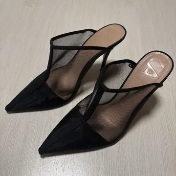 ZARA 블랙 메쉬 뮬 25cm
