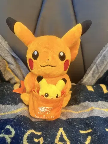 [ 초레어 ] beams 콜라보 색이 다른 피카츄 택 포함