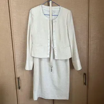 여성 수트