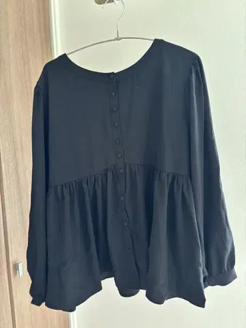 miandmou 블랙 플레어 셔츠