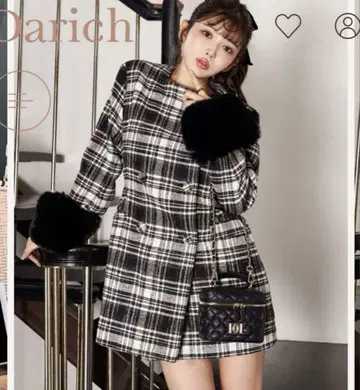 다리치 턱 디자인 체크 코트 새상품급