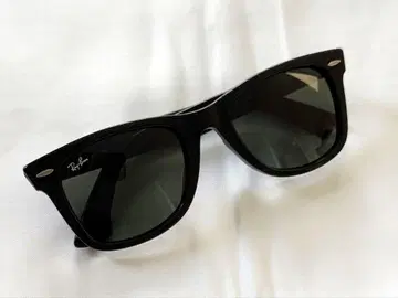 Ray-Ban 레이밴 WAYFARER RB2140-F 1184