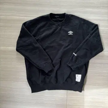 umbro 블랙 맨투맨 트레이닝복