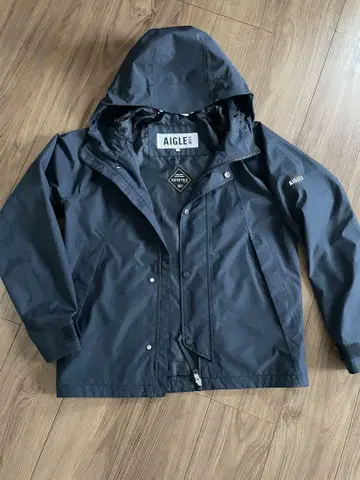[ 새상품급 ] AIGLE 마운틴 파카 네이비