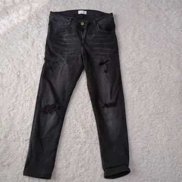ZARA 데미지 가공 다크 그레이 슬림핏 데님 EUR40