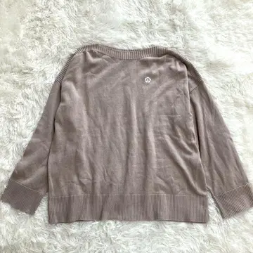 MARY QUANT 자수 원 포인트 루즈핏 니트 그레이지 38