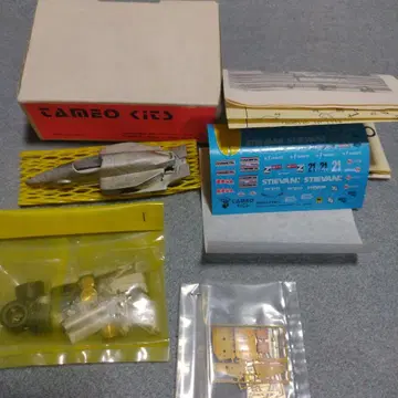 1/43 타메오 메탈 키트 오셀라 FA1/L 1988 Osella