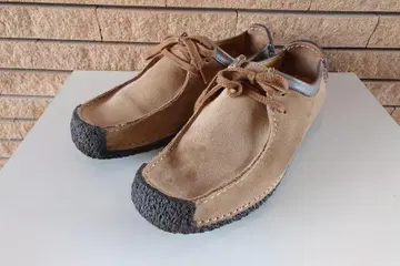 착용 3회 클락스 나탈리 스니커즈 25cm UK 7