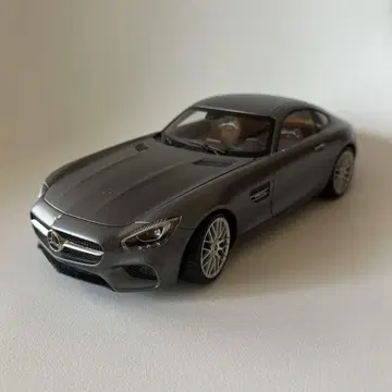 Mercedes-Benz AMGGT 미니카 1/18 매트 그레이