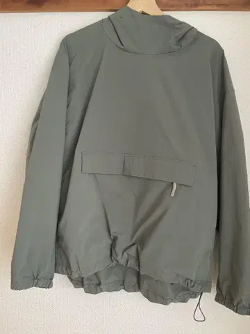 HELLY HANSEN 마운틴 후드티 헬리 한센