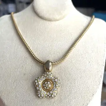 LANCETTI 골드 컬러 목걸이