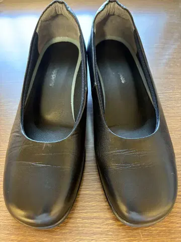 허시파피 블랙 오피스 펌프스 22.5cm