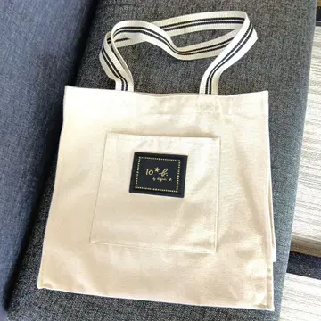 To*b 포켓 부착 토트백 아이보리