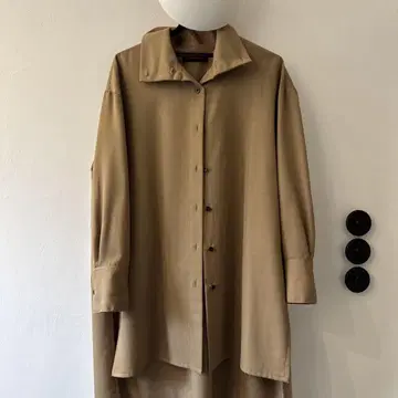CABan 베이지 긴팔 셔츠