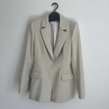 ZARA 베이지 테일러드 자켓 M