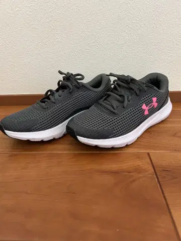 UNDER ARMOUR Surge 3 스니커즈 우먼
