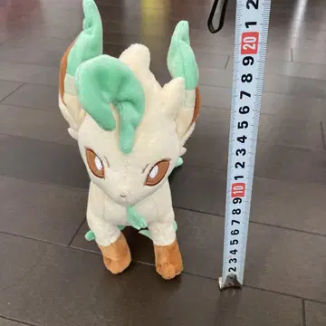 리프아 봉제 인형 약 20cm 포켓몬 센터