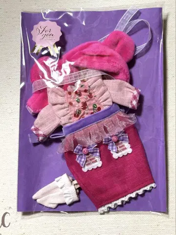 브라이스 아웃핏 세트 유명 작가님 레어입니다