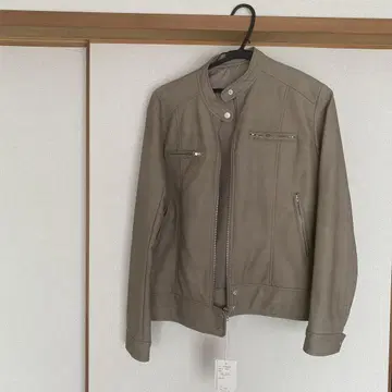 베이지 가죽 라이더 자켓