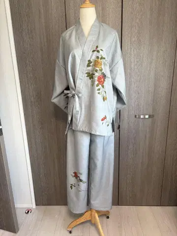 기모노 리메이크 호몬기 지 자수 초화문 순수 실크로 만든 사부이